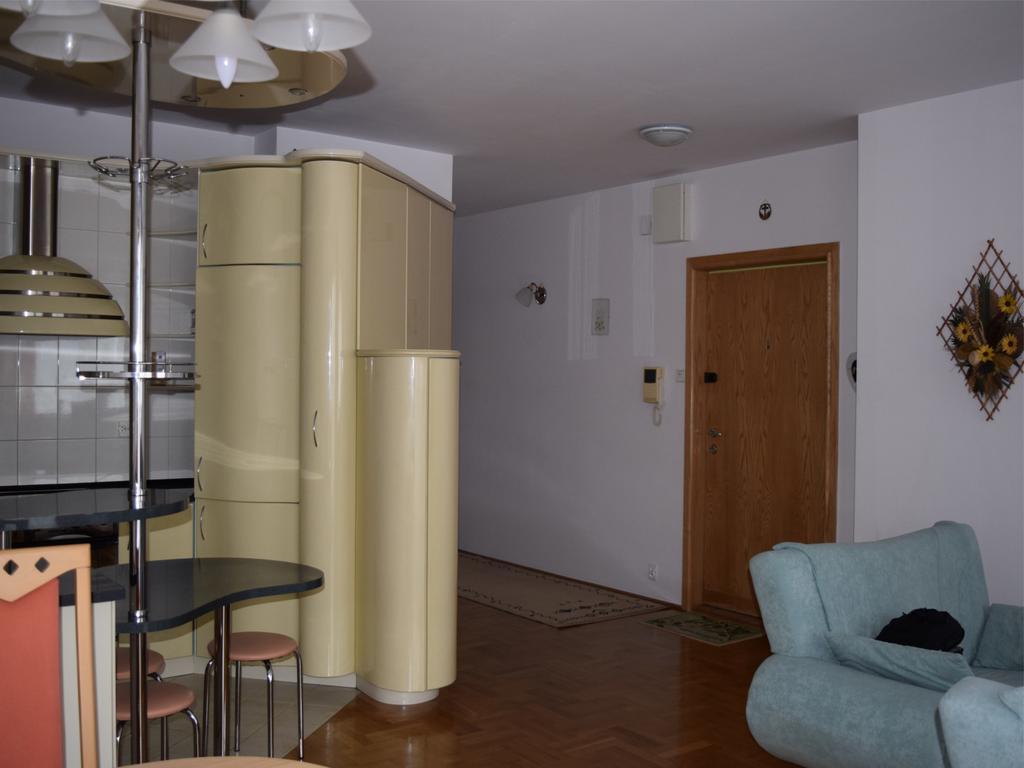 Dgm Apartment Warszawa Eksteriør bilde