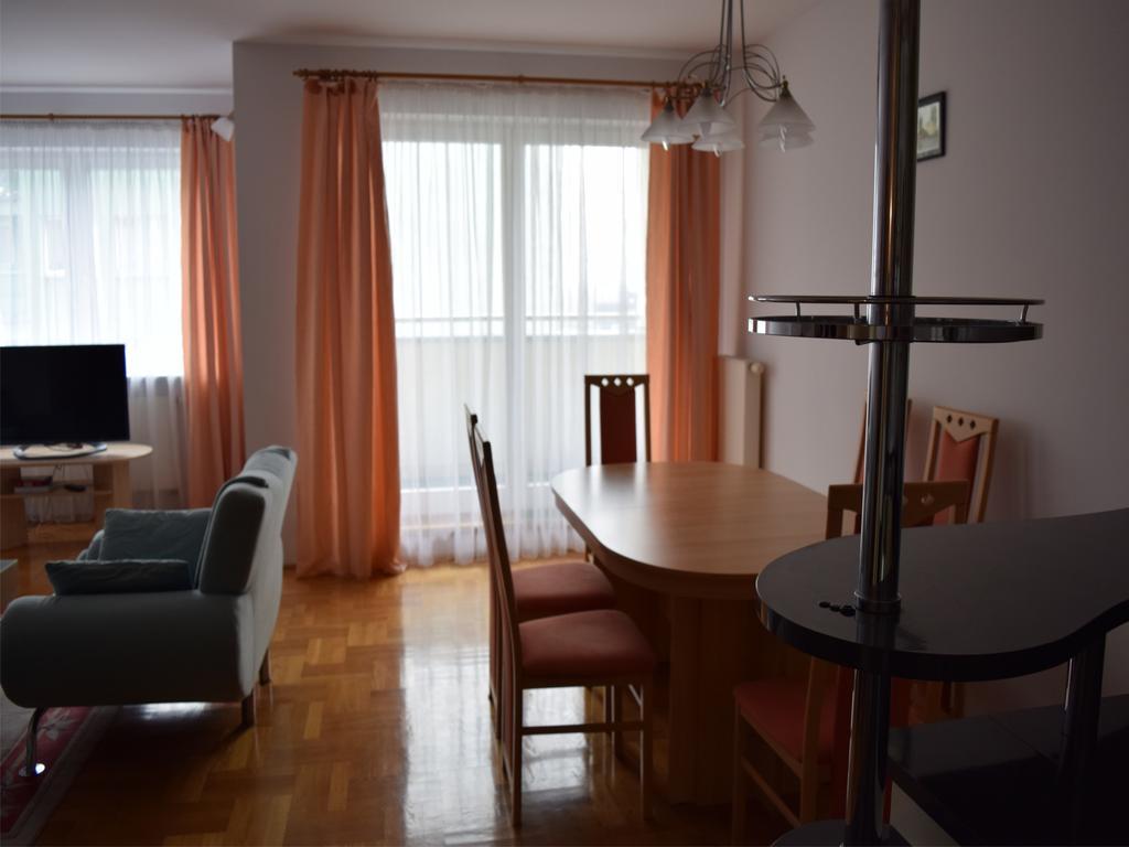 Dgm Apartment Warszawa Eksteriør bilde